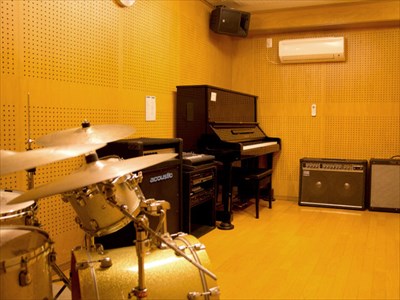 ŃR[fBOłX^WITȂyMUSIC STUDIO NECOz